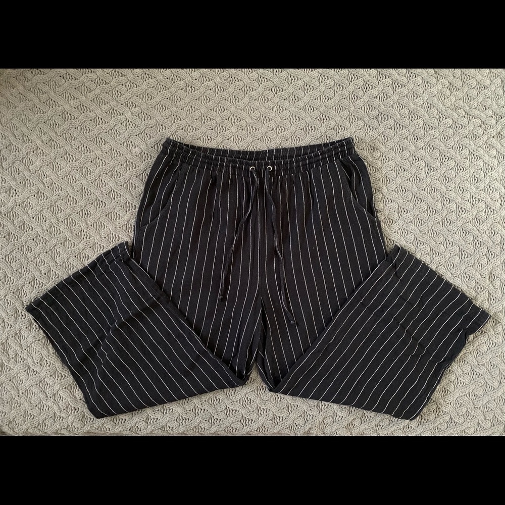 Wide Leg Stripe Pants
